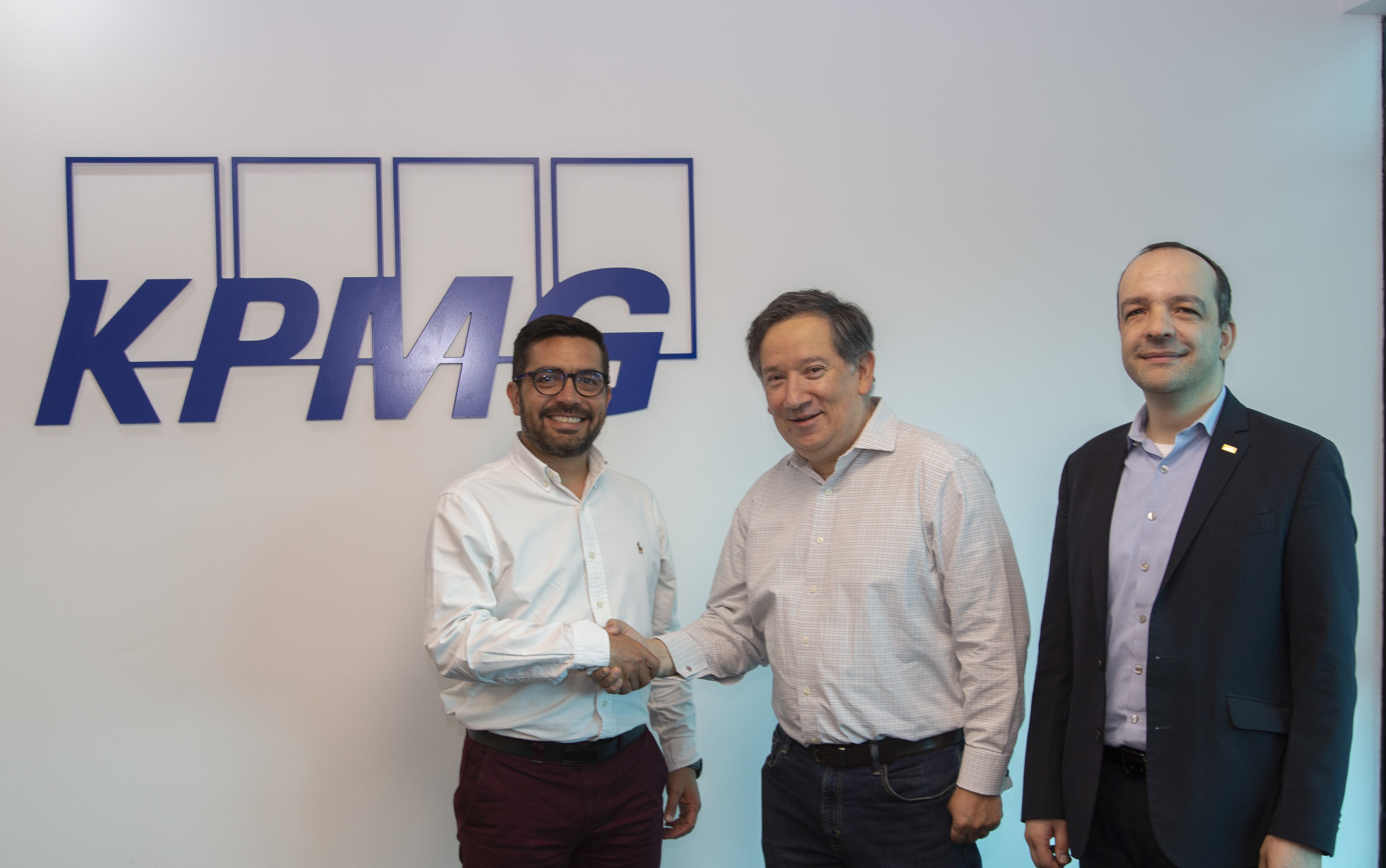 B-SECURE y KPMG Colombia unen fuerzas para fortalecer las estrategias de ciberseguridad y ciber-resiliencia de las empresas en Latinoamérica